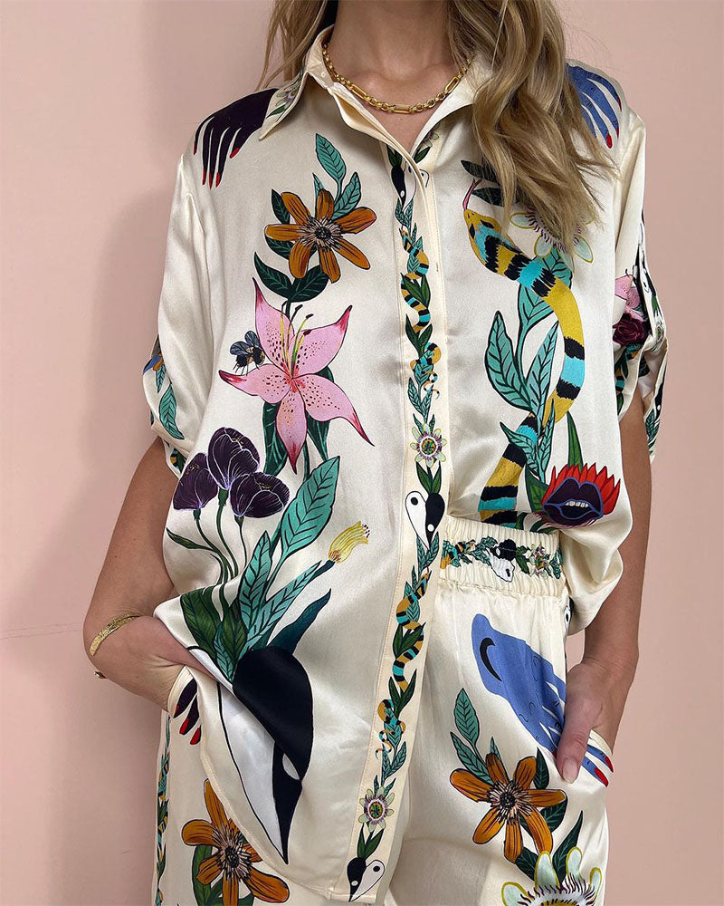 Conjunto Santana de duas peças com estampa de flores da selva