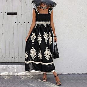 Vestido Myami™ com Estampas Barrocas e Caimento Impecável / A Elegância das Praias Gregas com o Conforto de um Look Descontraído!